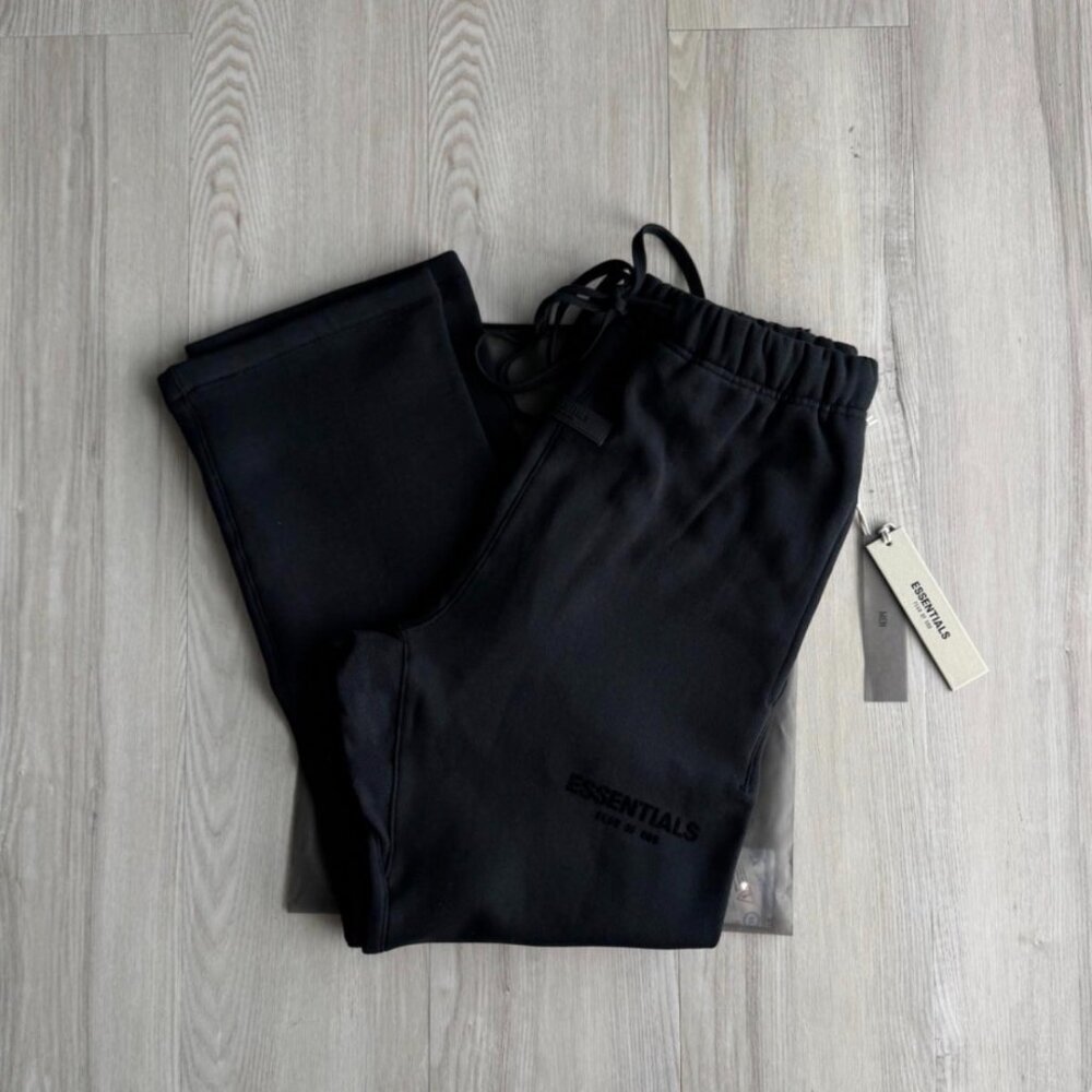 essentials Medium Brand new black sweatpants NWT - image 1